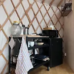 럭셔리텐트 Yary Yurt Všeruby