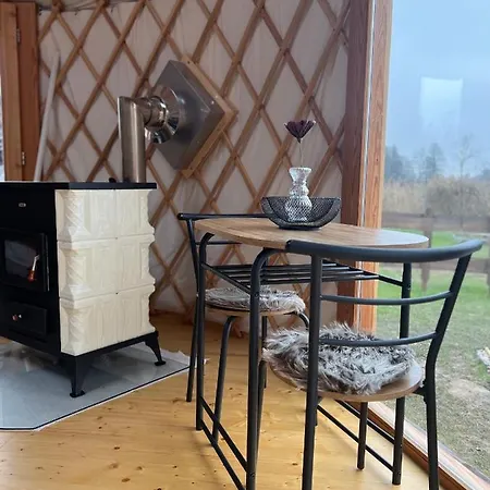 Yary Yurt Campismo de Luxo *